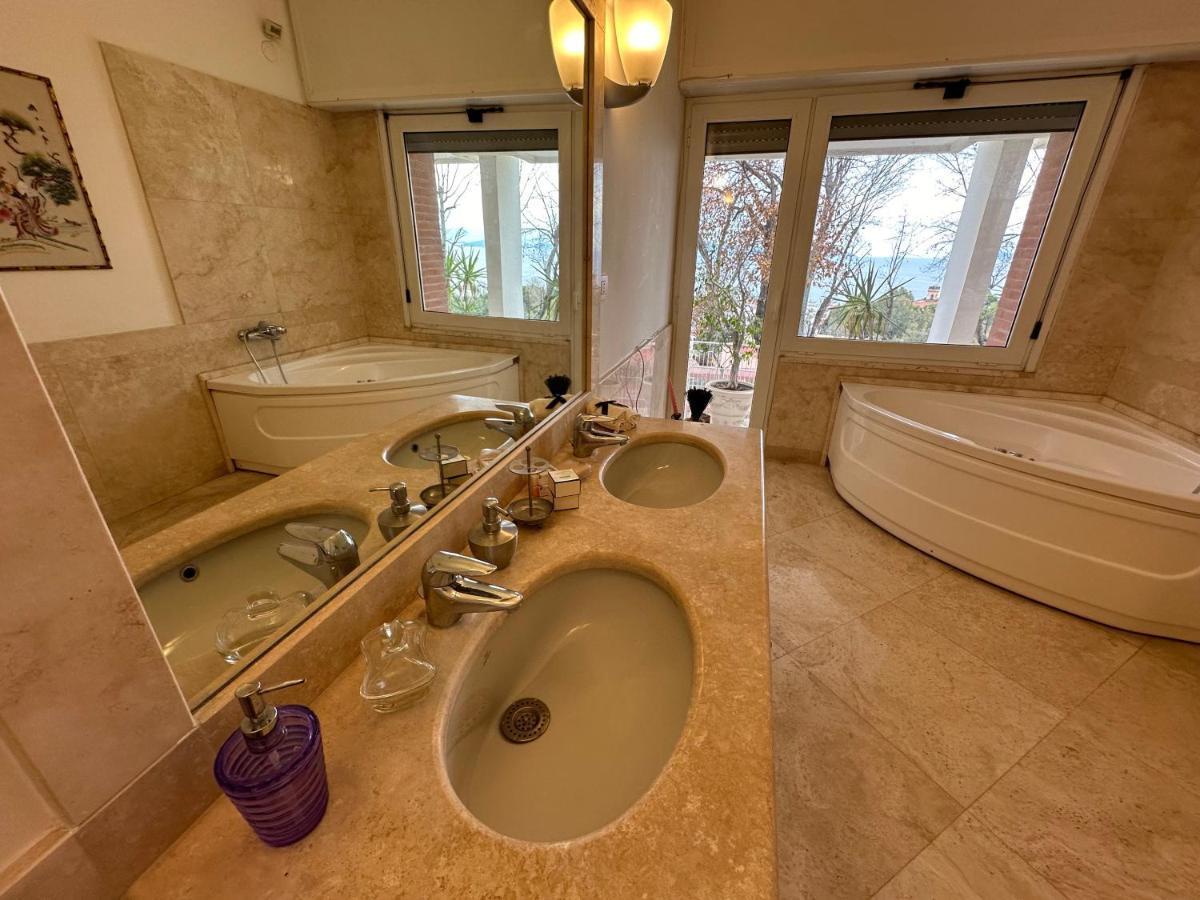 Pf Luxury Apartment Petrarca Posillipo Capri View - My Place Napoli Esterno foto